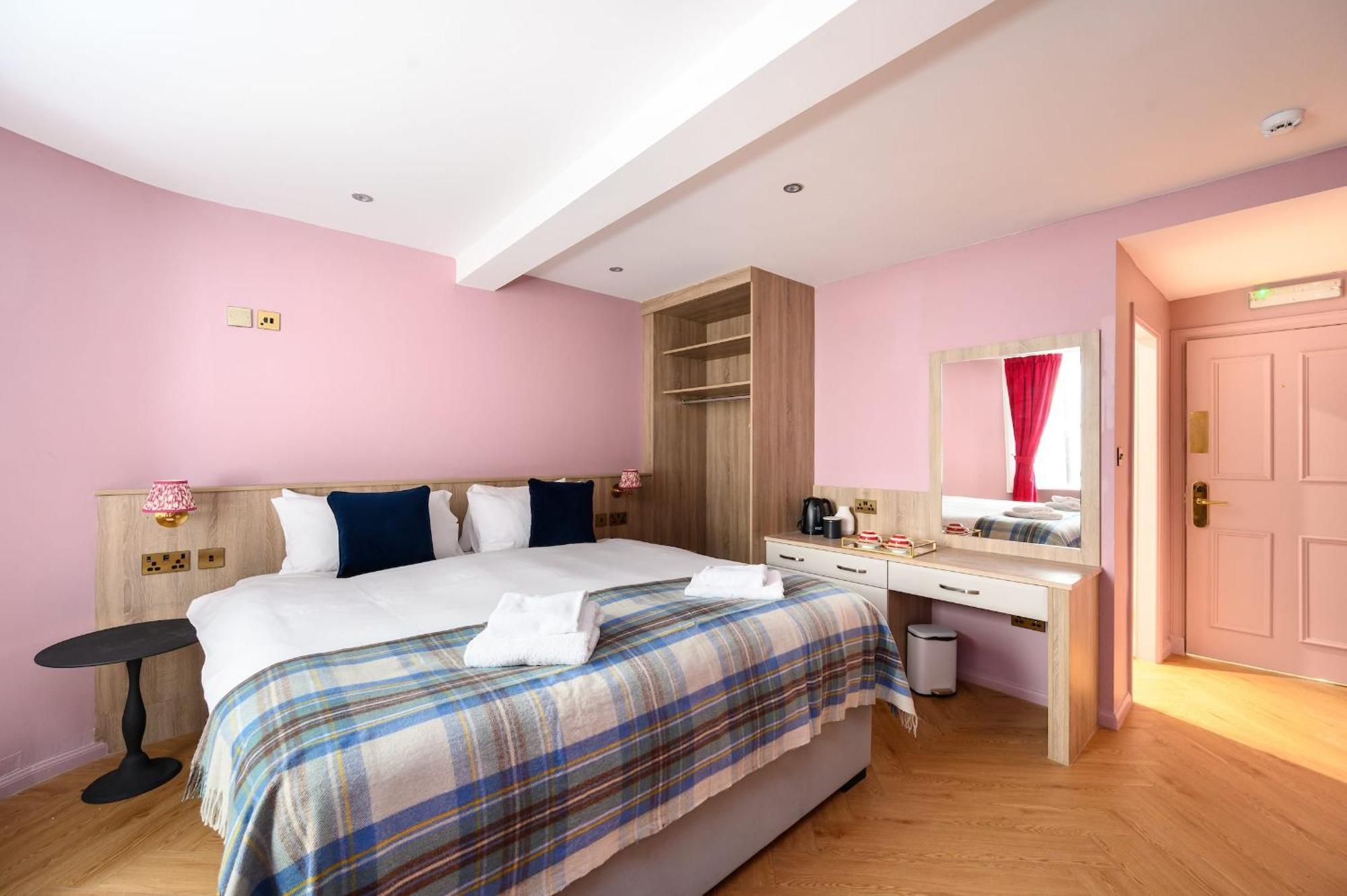 Queen Charlotte Guesthouse Edimburgo Exterior foto