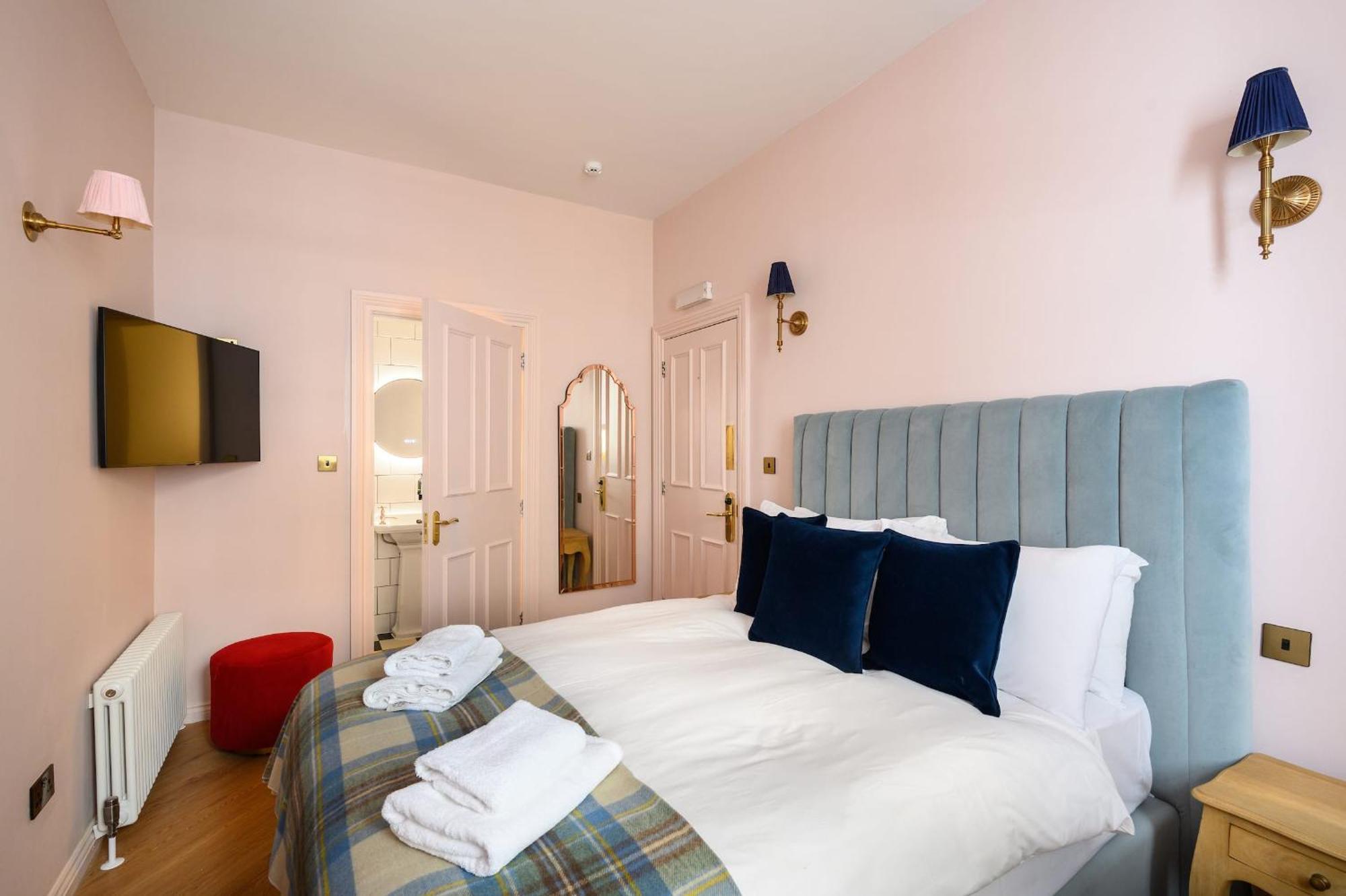 Queen Charlotte Guesthouse Edimburgo Exterior foto